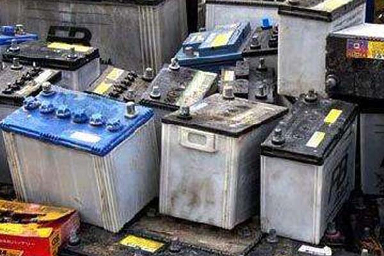 The 18650 battery is not suitable for a high power charging بطارية 18650 غير مناسبة للشحن عالي الطاقة