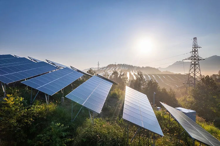 Will the cold weather cause power shortage in winter? هل سيتسبب الطقس البارد في انقطاع التيار الكهربائي في الشتاء؟