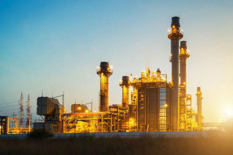 Traditional power grid شبكة الكهرباء التقليدية