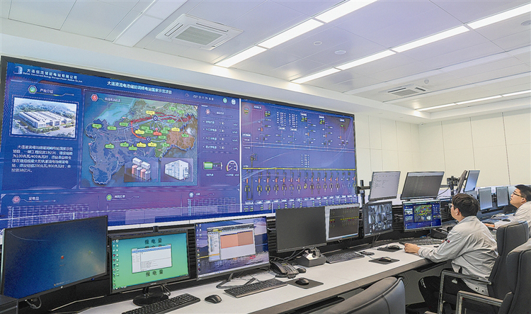 Liquid flow battery بطارية التدفق السائل