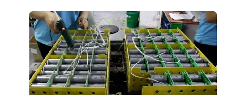 Electrostatic bracelet سوار كهرباء