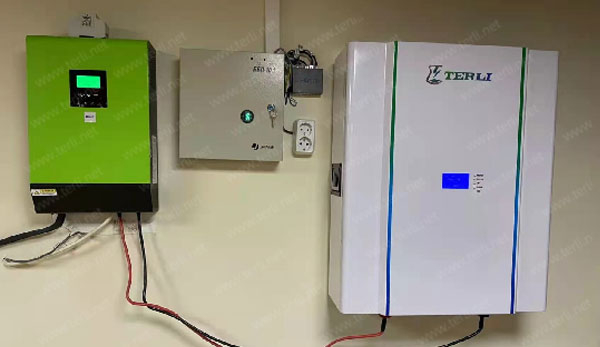 باور وول 10 كيلو وات في الساعة في روسيا 