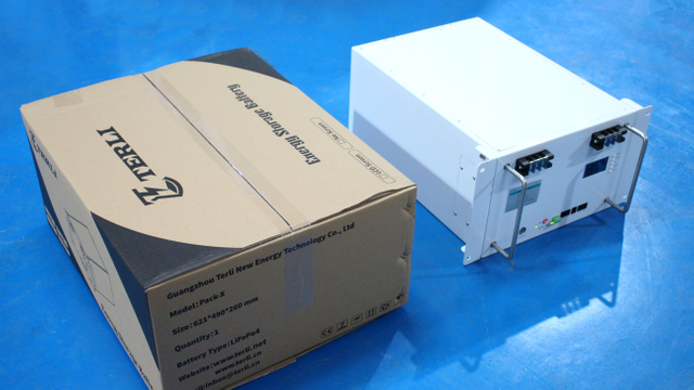 حزمة الطاقة الصناعية المخصصة ذات دورة الحياة الطويلة